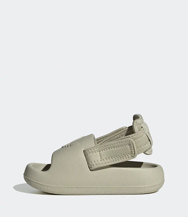 סנדל ילדים אפור מעוצב עם סגירת ולקרו, צילום צד לקטלוג CHOZEN