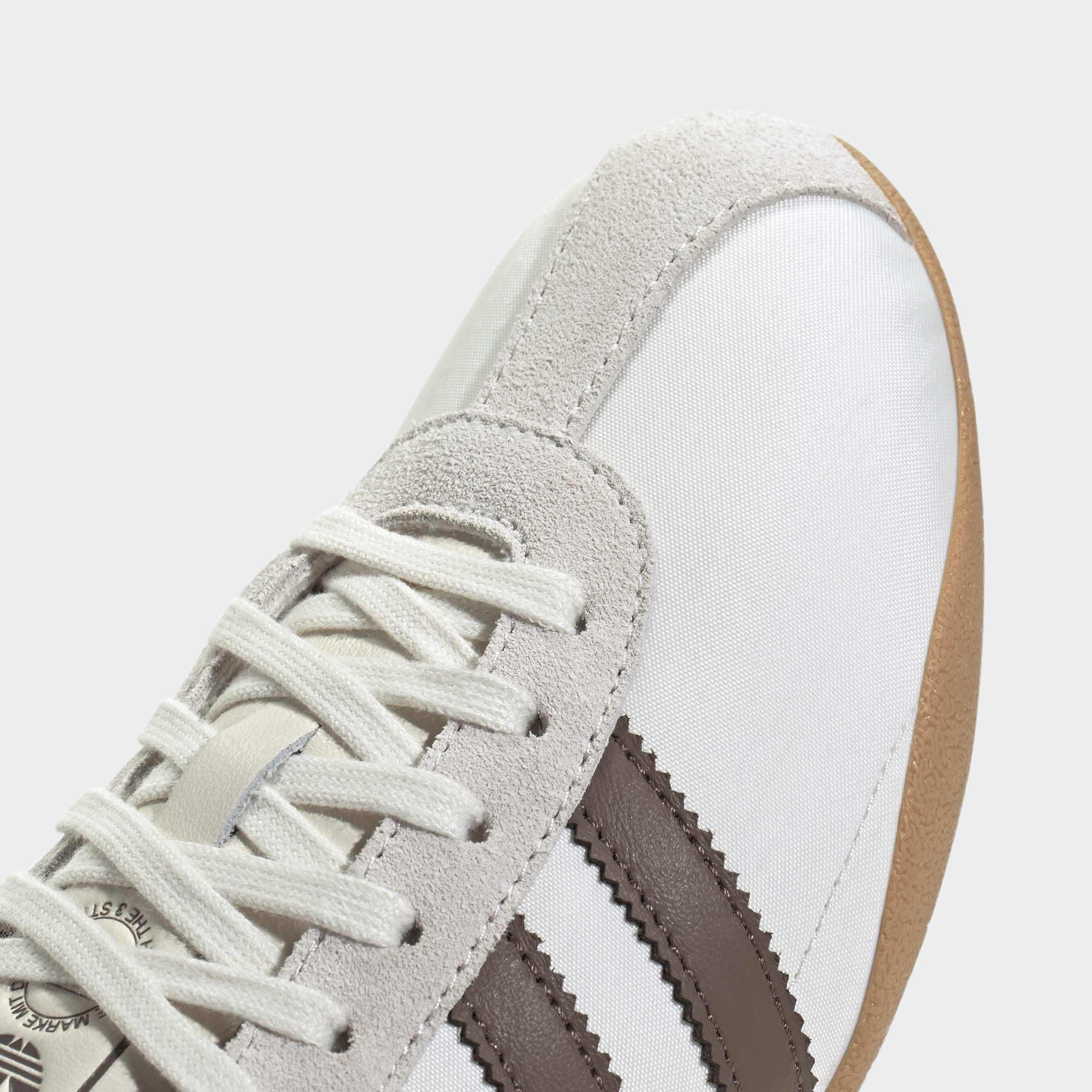 אדידס סניקרס TOKYO לנשים