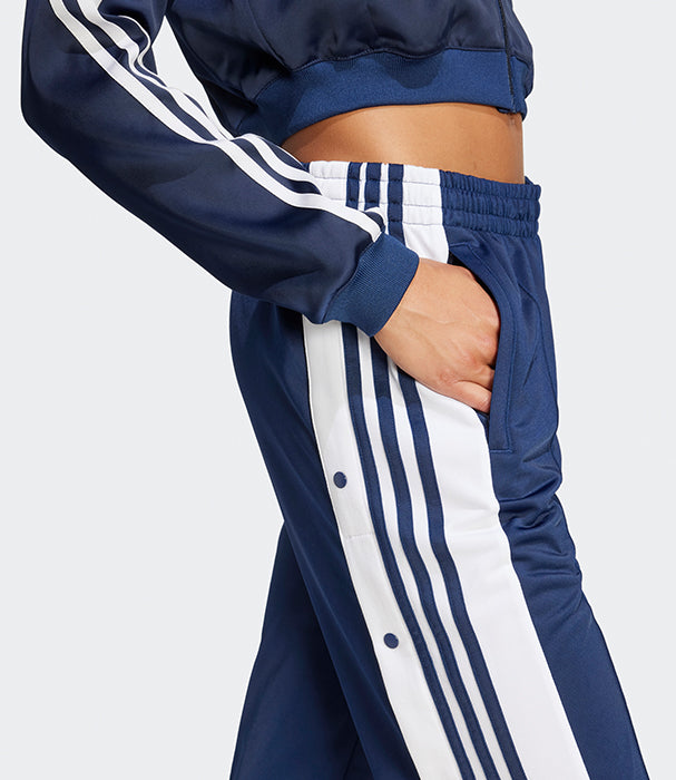 אדידס מכנסיים מתרחבים לנשים