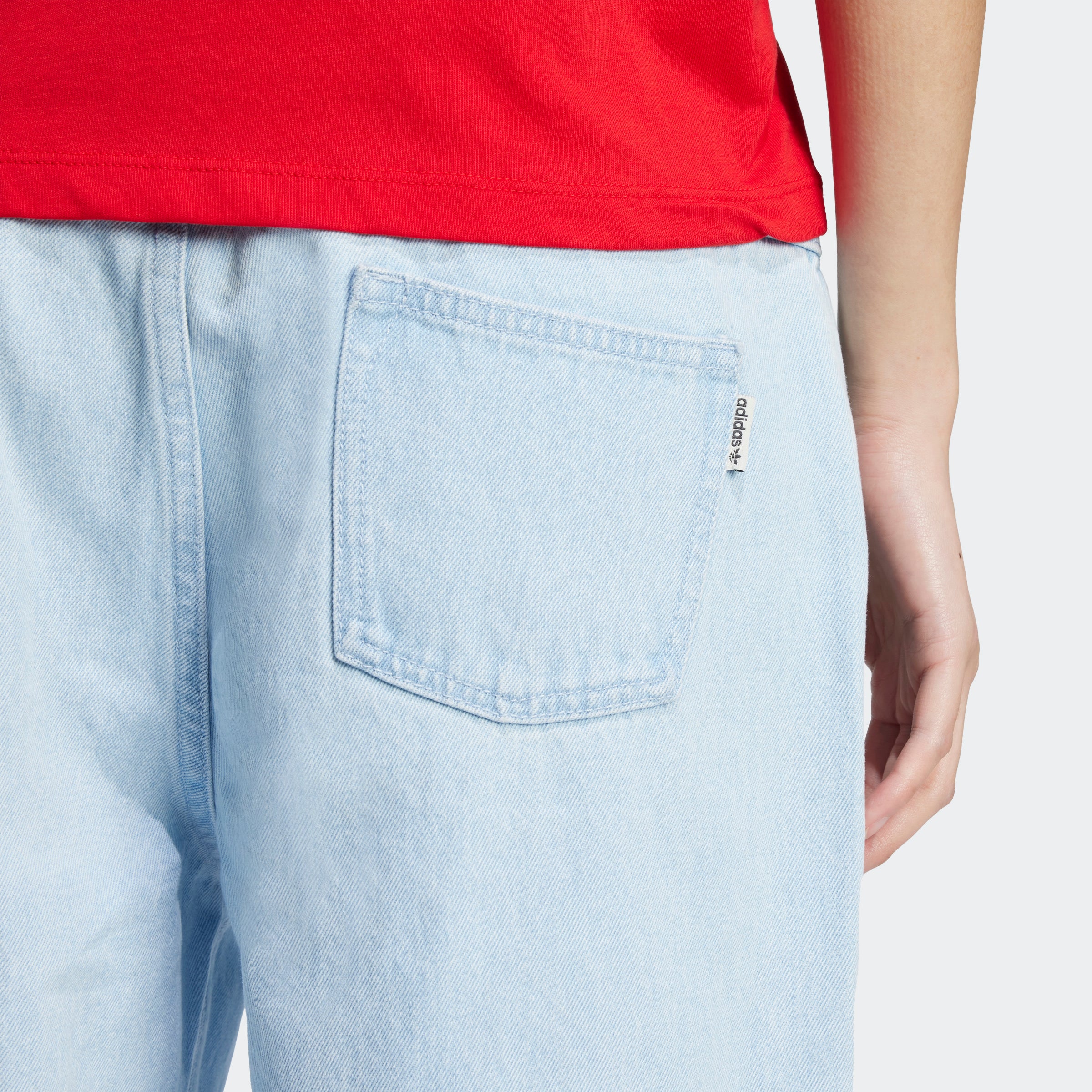 אדידס מכנסיים ארוכים PREMIUM ESSENTIALS DENIM לנשים