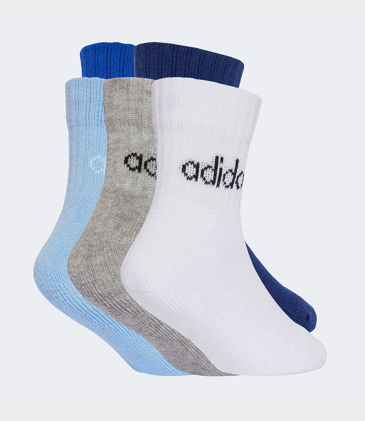 שלישיית גרבי ספורט יוניסקס בגוונים כחול, אפור ולבן עם לוגו שחור, צילום מקצועי על רקע לבן