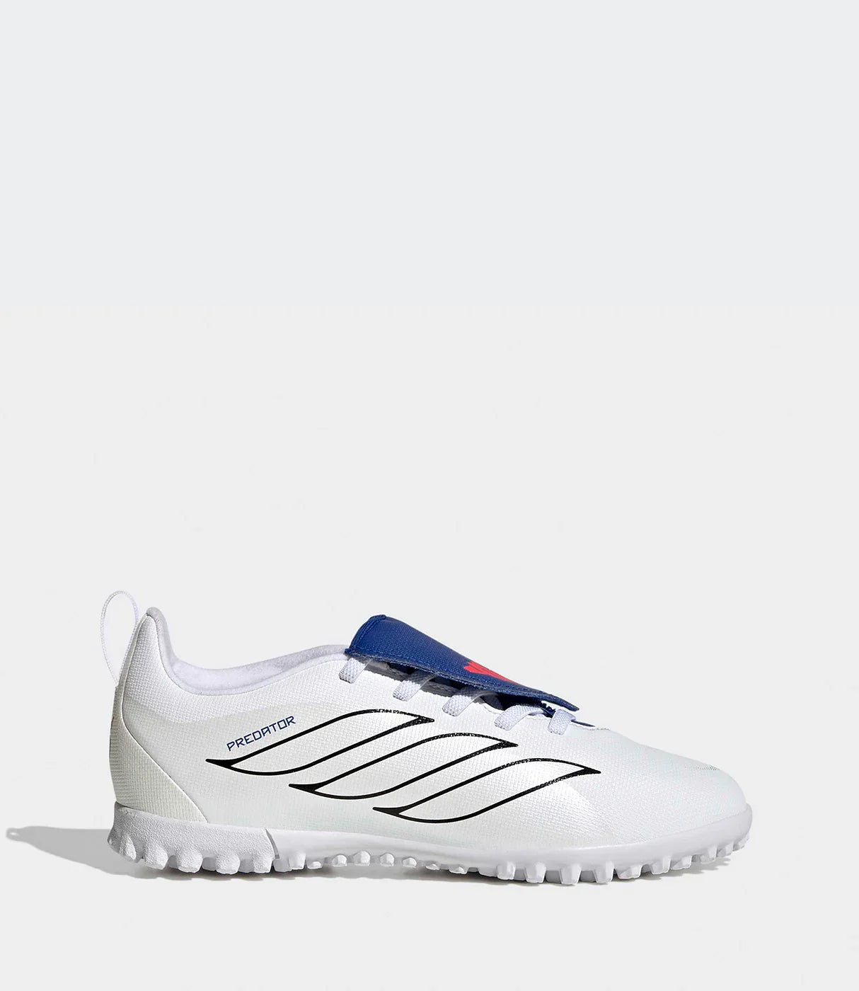 נעל כדורגל לבנה לילדים עם שרוכים, דוגמת פסים שחורה וסוליה לגראס סינתטי