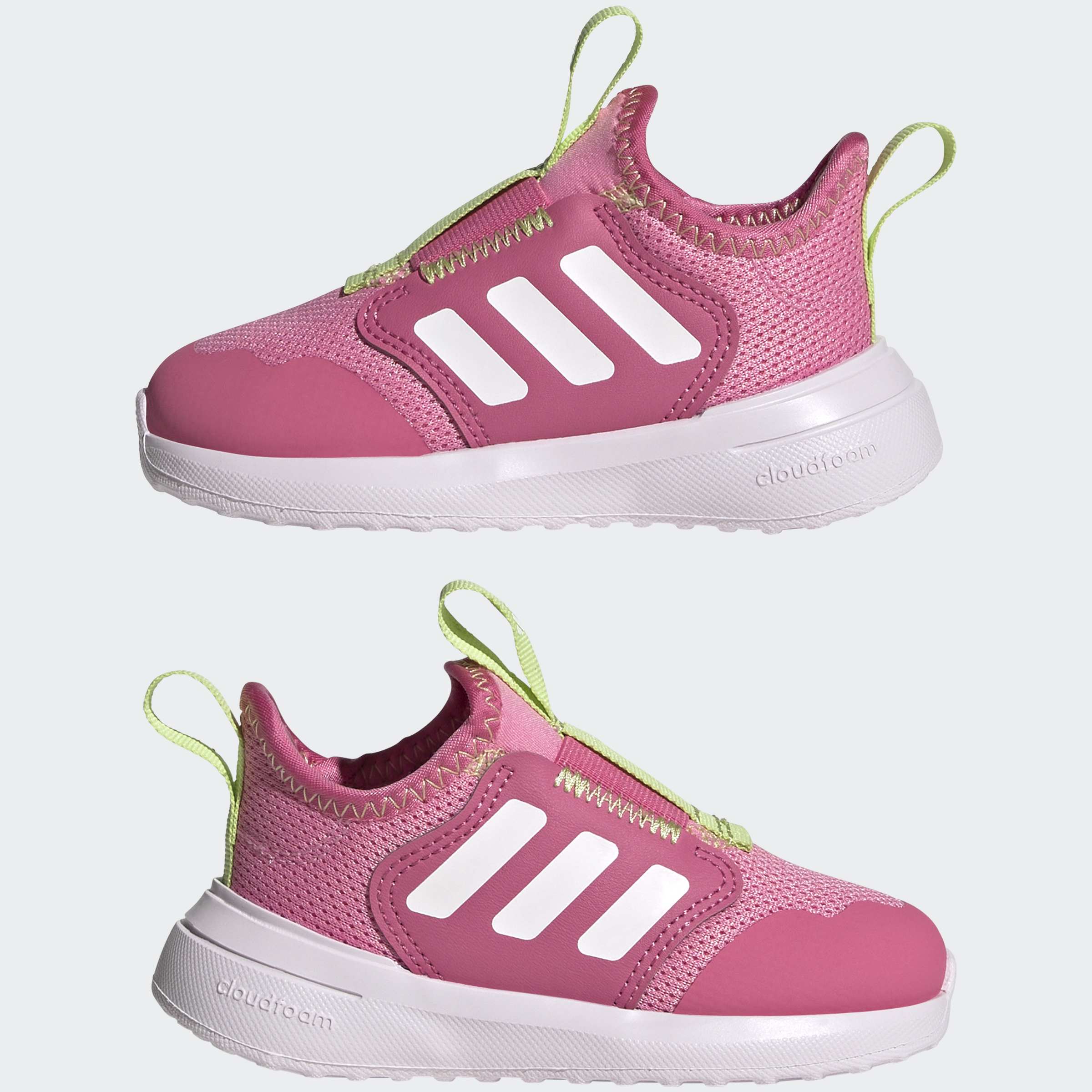 נעלי ספורט לילדים בצבע ורוד, סוליית גומי לבנה, עיצוב עם לולאות ירוקות ודוגמת רשת אוורירית