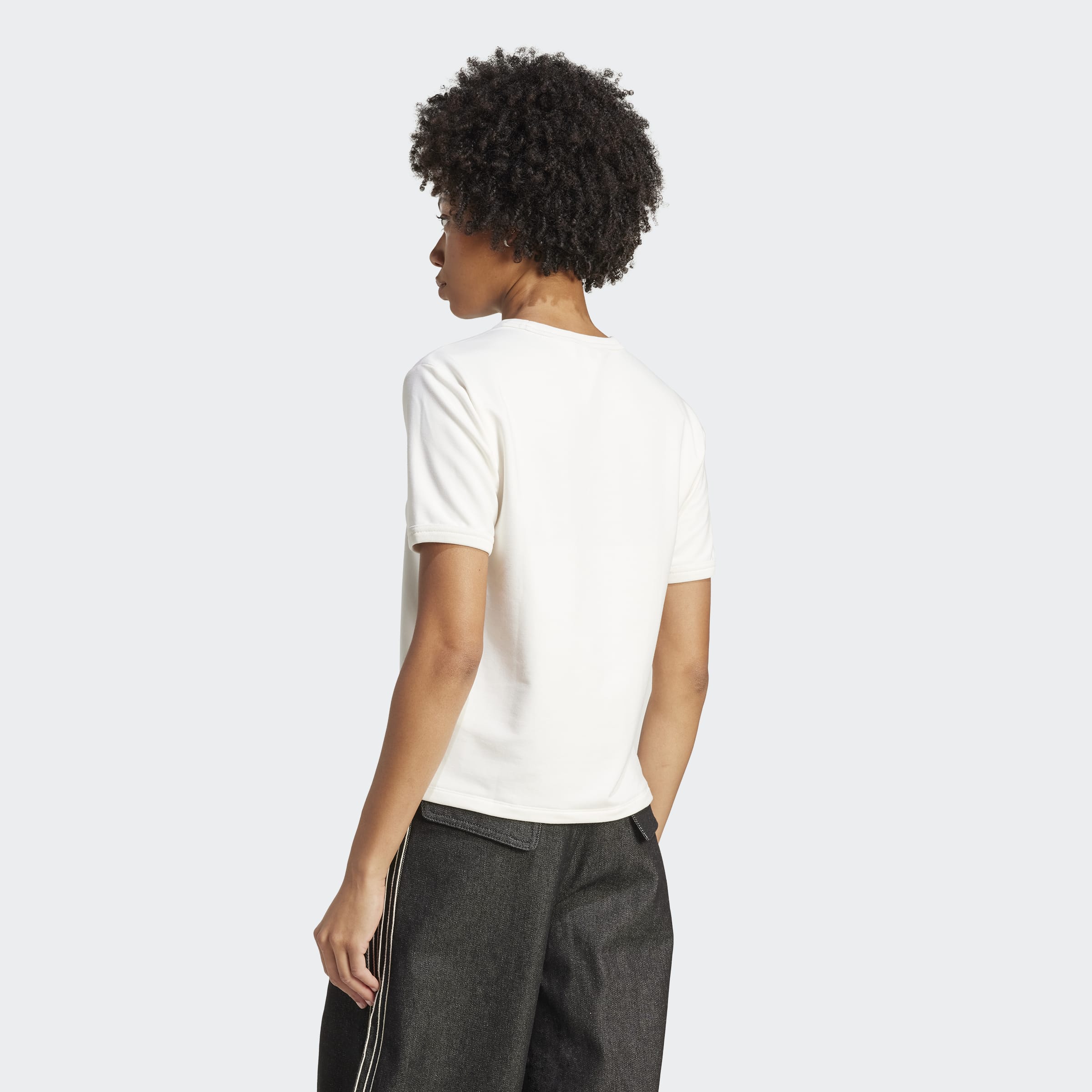 אדידס PREMIUM ESSENTIALS טישרט לנשים