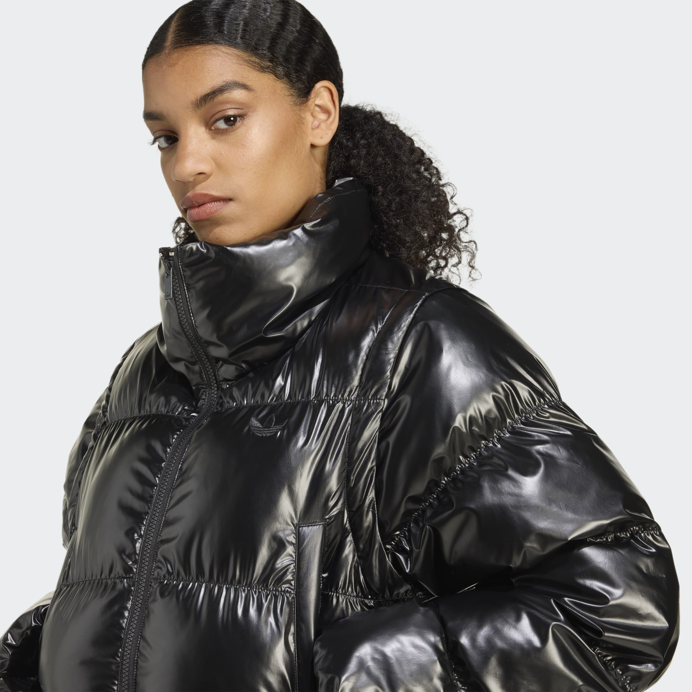 אדידס מעיל פוף 2 ב-1 ESSENTIALS GLOSSY לנשים