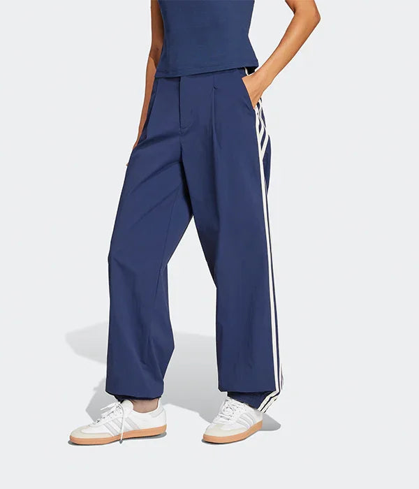 מכנסיים כחולים לנשים בסגנון ספורטיבי עם פסי צד לבנים, דגם עדכני מחנות CHOZEN