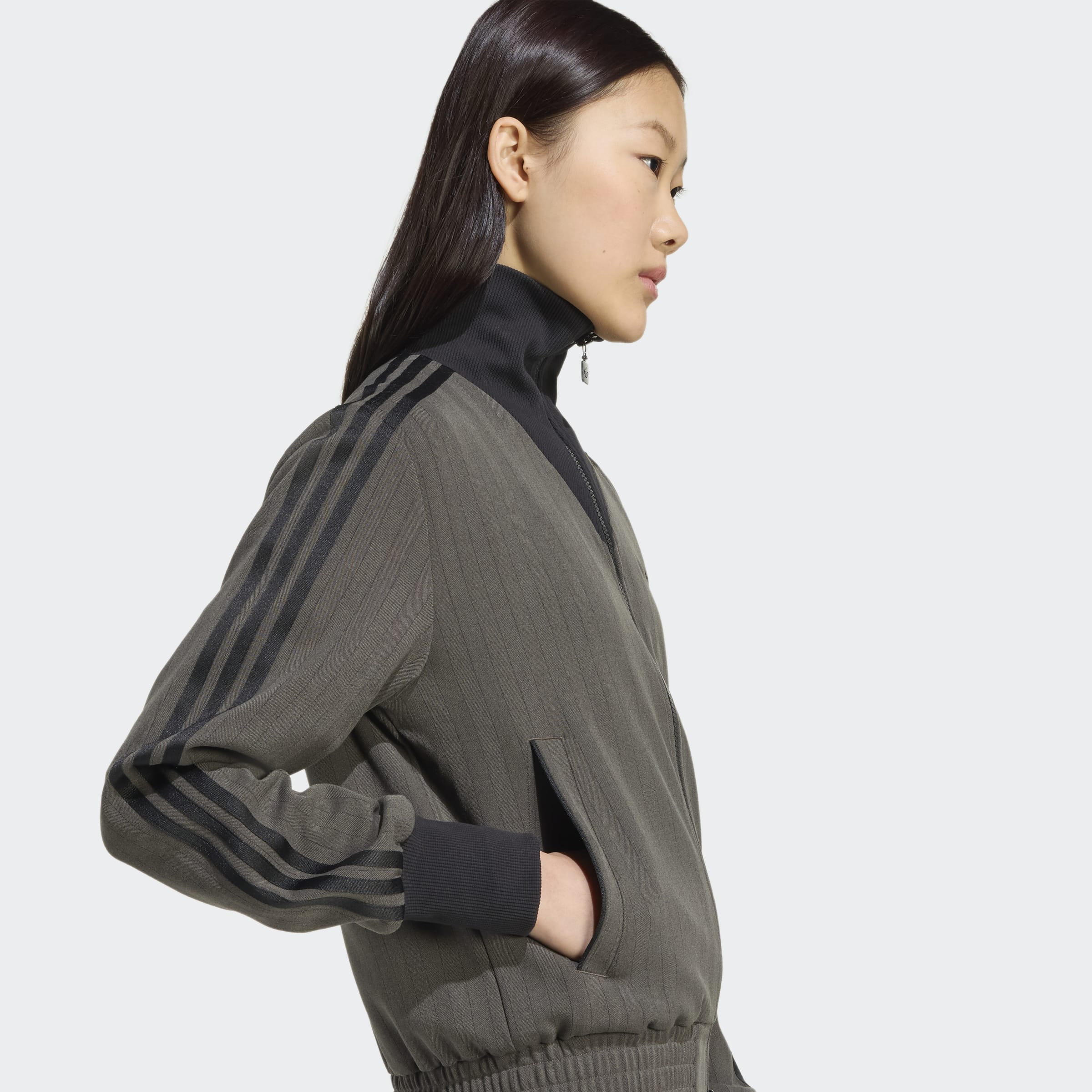 אדידס ג'קט TAILORED TRACK לנשים