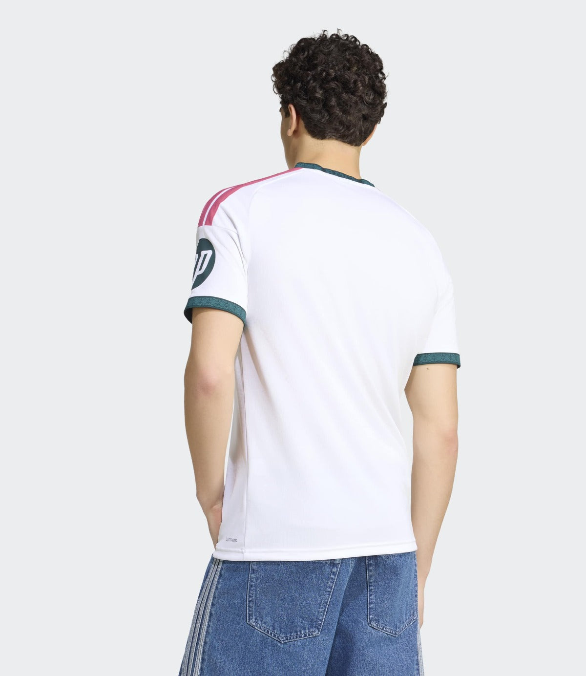 אדידס חולצת כדורגל Real Madrid 26/27 Home לגברים