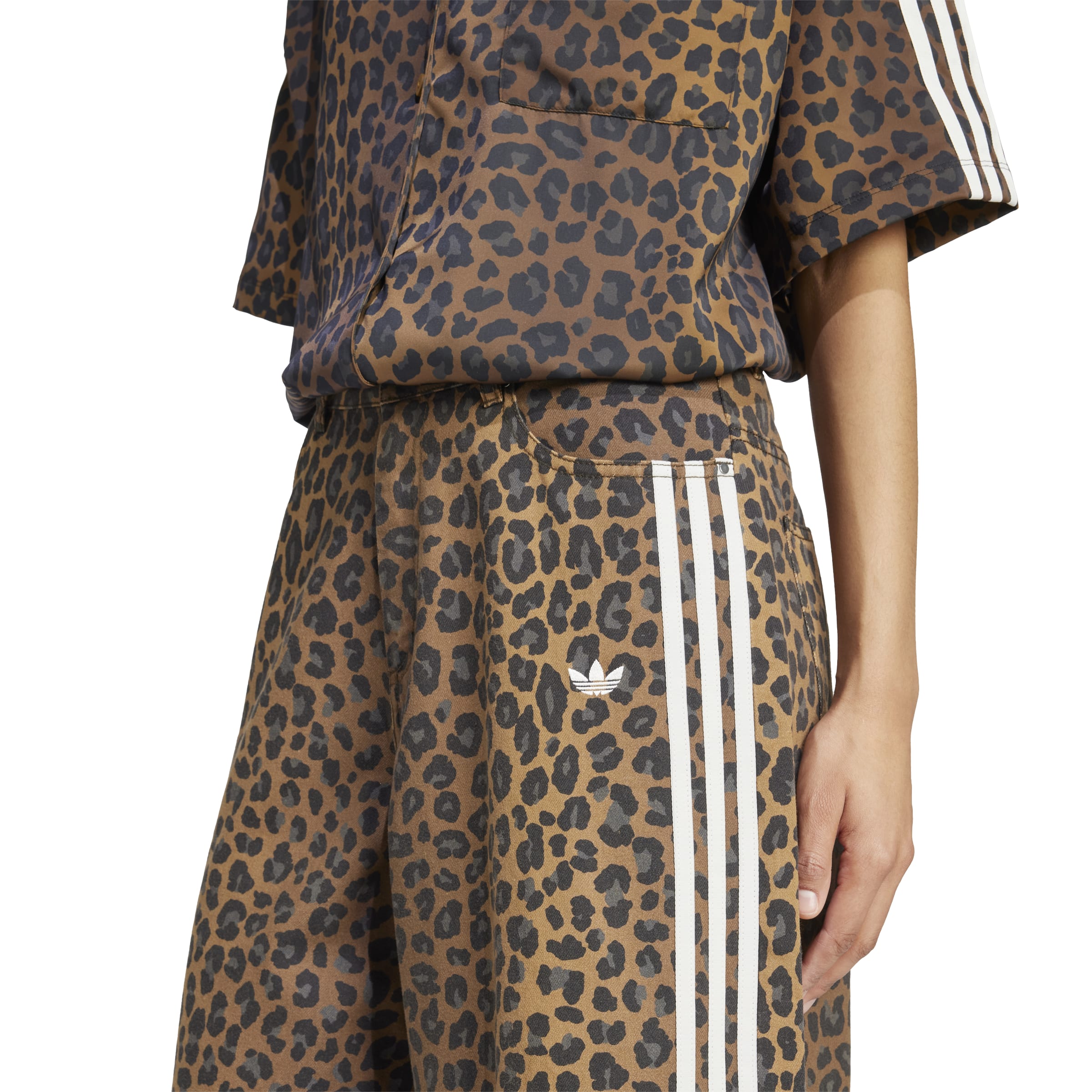 אדידס ג'ינס ברמודה לנשים