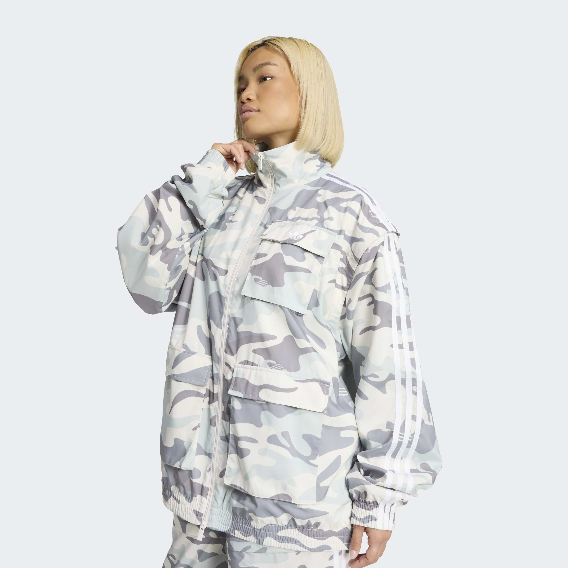 אדידס ג'קט CAMO ADILENIUM CARGO לנשים