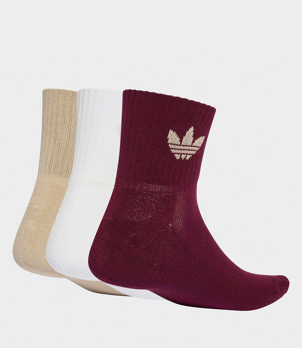 שלישיית גרביים בצבעים בורדו, לבן ובז', דגם ספורט, סמל טריפויל, רקע לבן