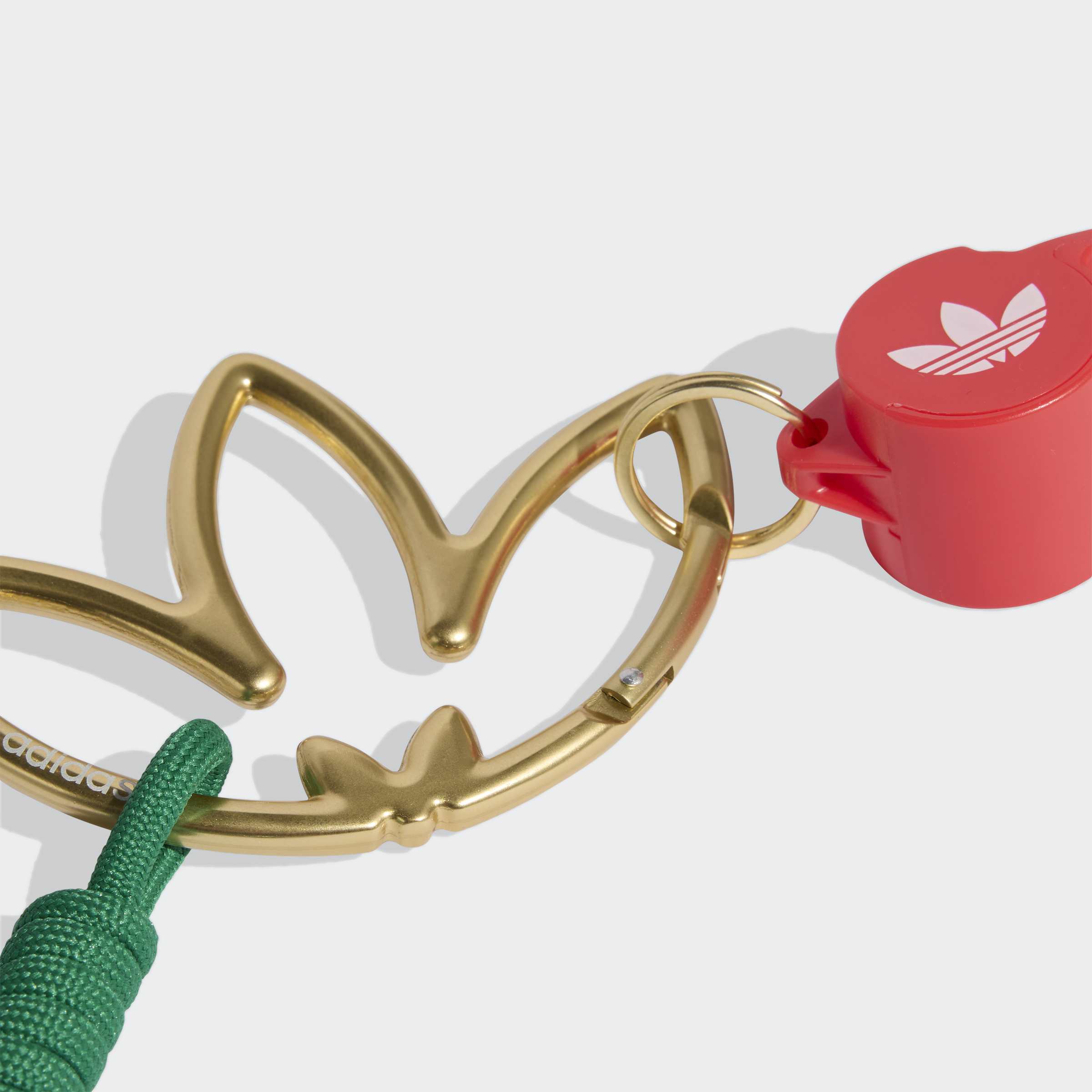 אדידס מחזיק מפתחות יוניסקס