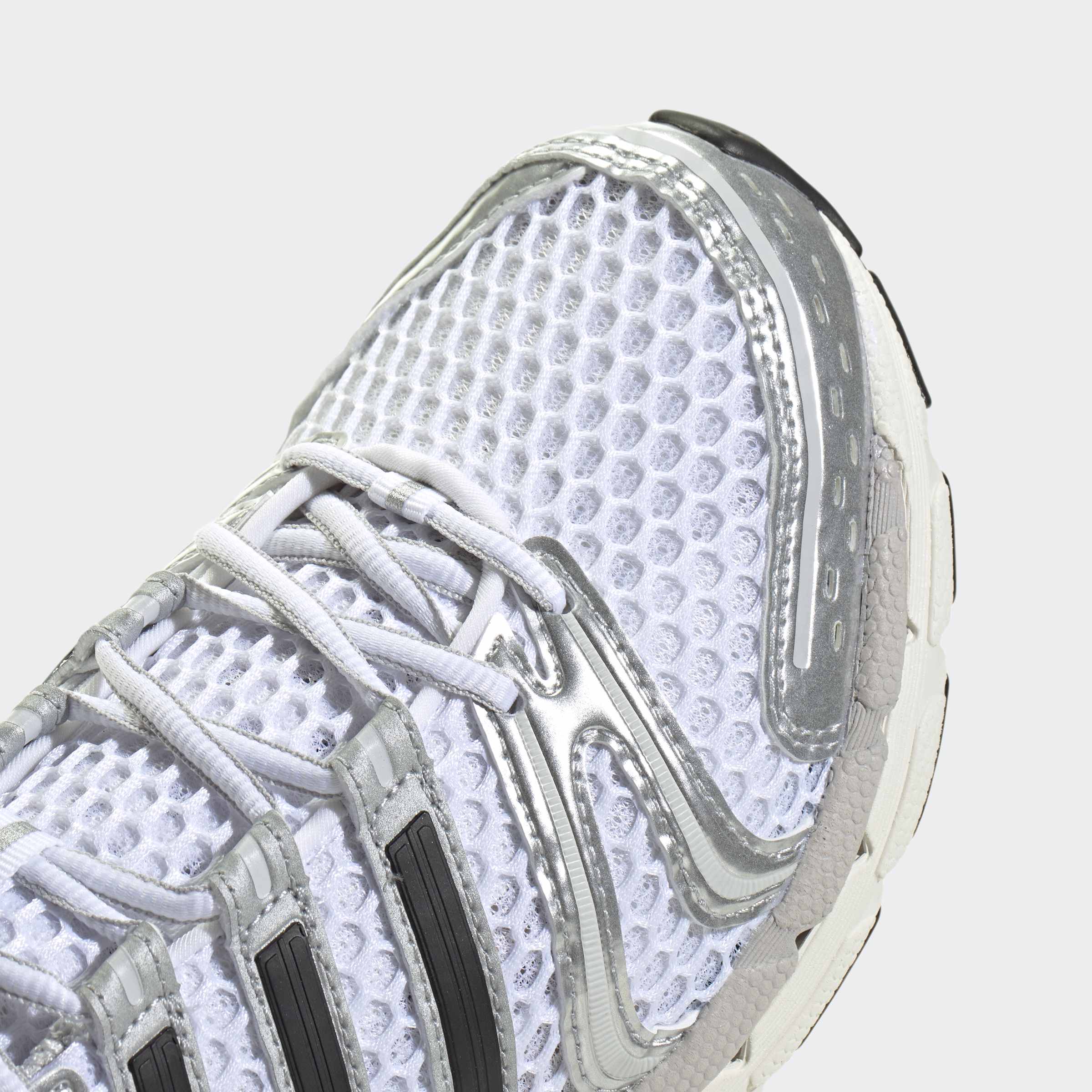 אדידס סניקרס ADISTAR CONTROL 5 לגברים