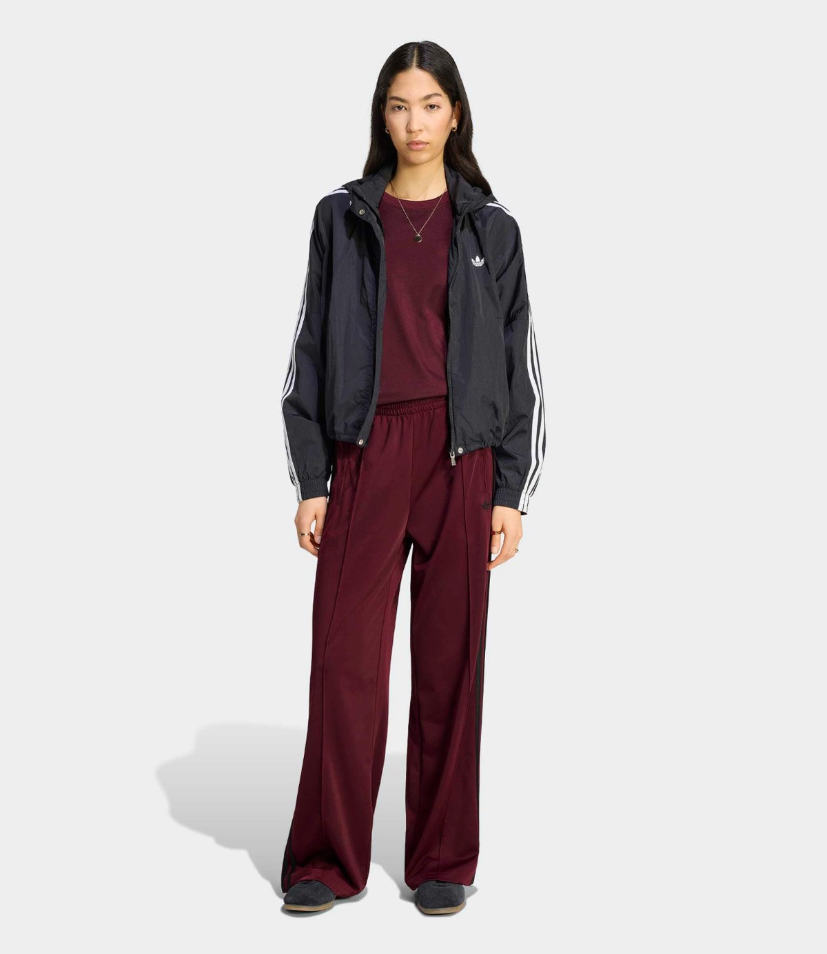 ADIDAS TRACK PANT בצבע בורדו - CHOZEN