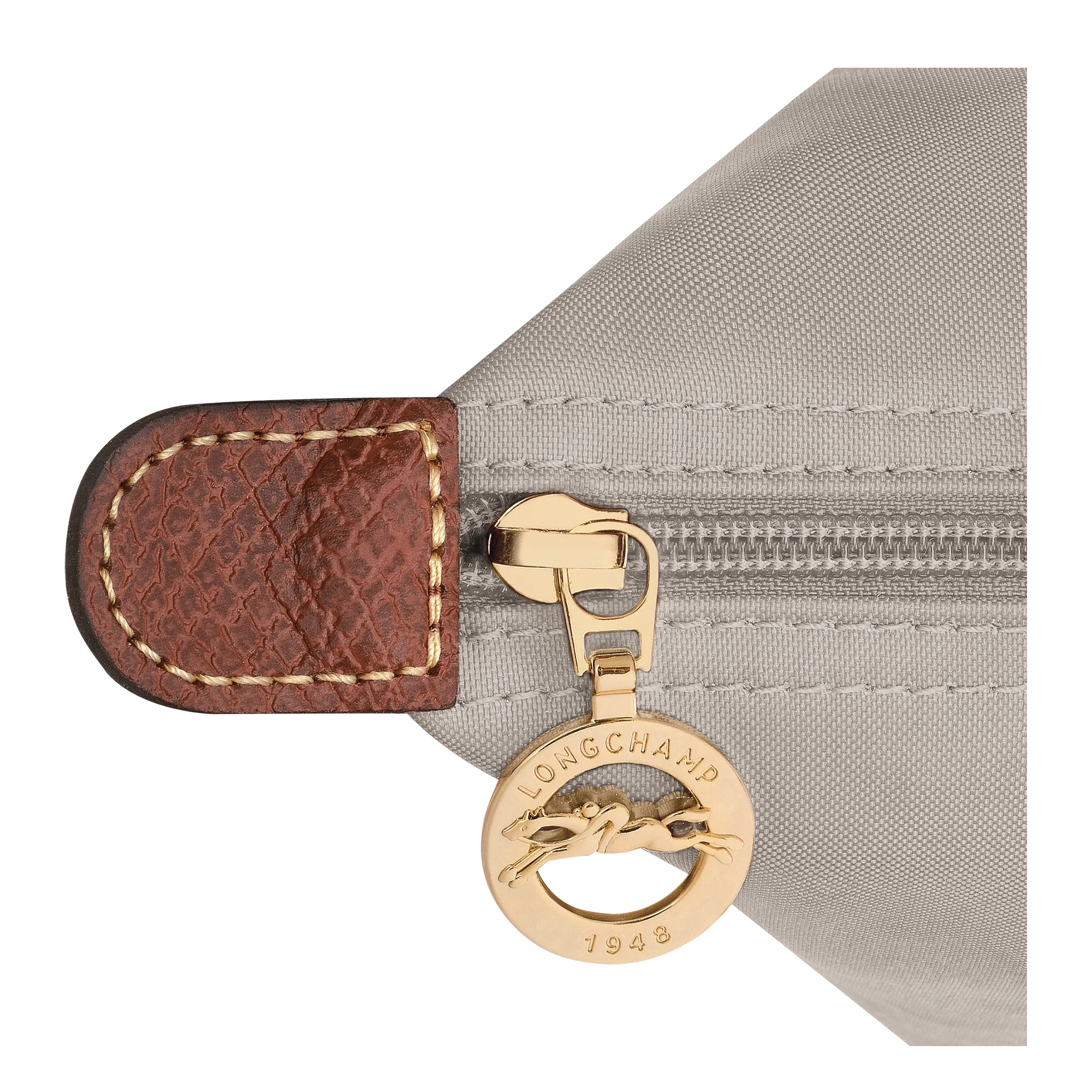 ריץ' רץ תיק בצבע בז' עם תג זהב LONGCHAMP, פריט יוקרתי מבית המותגים המובילים ב-CHOZEN