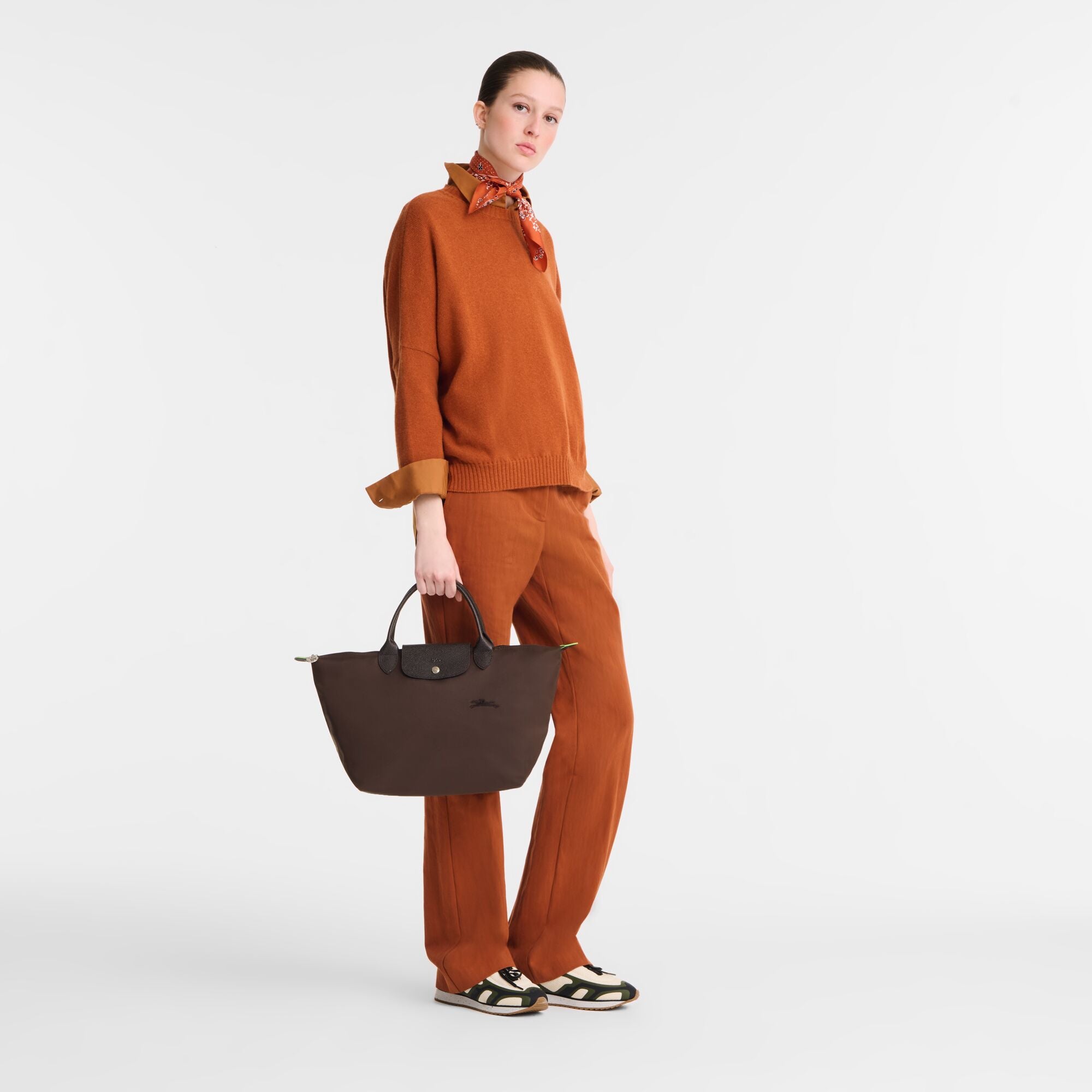 לונגשאמפ תיק יד בינוני Le Pliage Green בינוני - CHOZEN