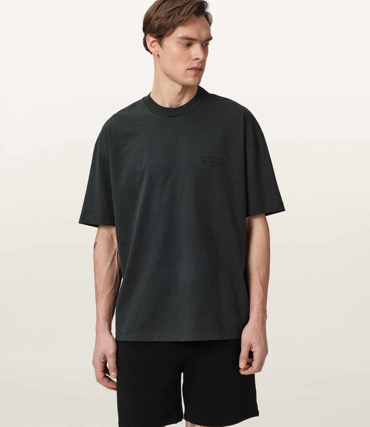 ALLSAINTS טי שירט קצרה בצבע אפור - CHOZEN