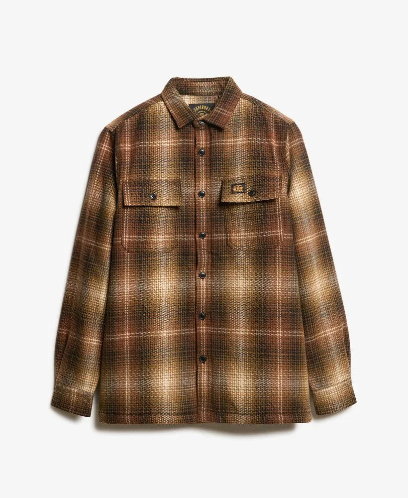 חולצת פלאנל משובצת חומה לגבר, כפתורים וגזרה קלאסית, אופנה CHOZEN מבית קבוצת אלפא