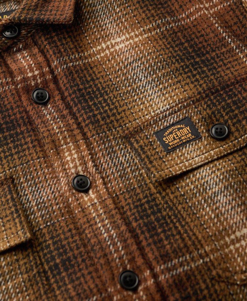 חולצת פלאנל משובצת חומה Superdry עם כפתורים ותווית מותג, אופנת גברים CHOZEN