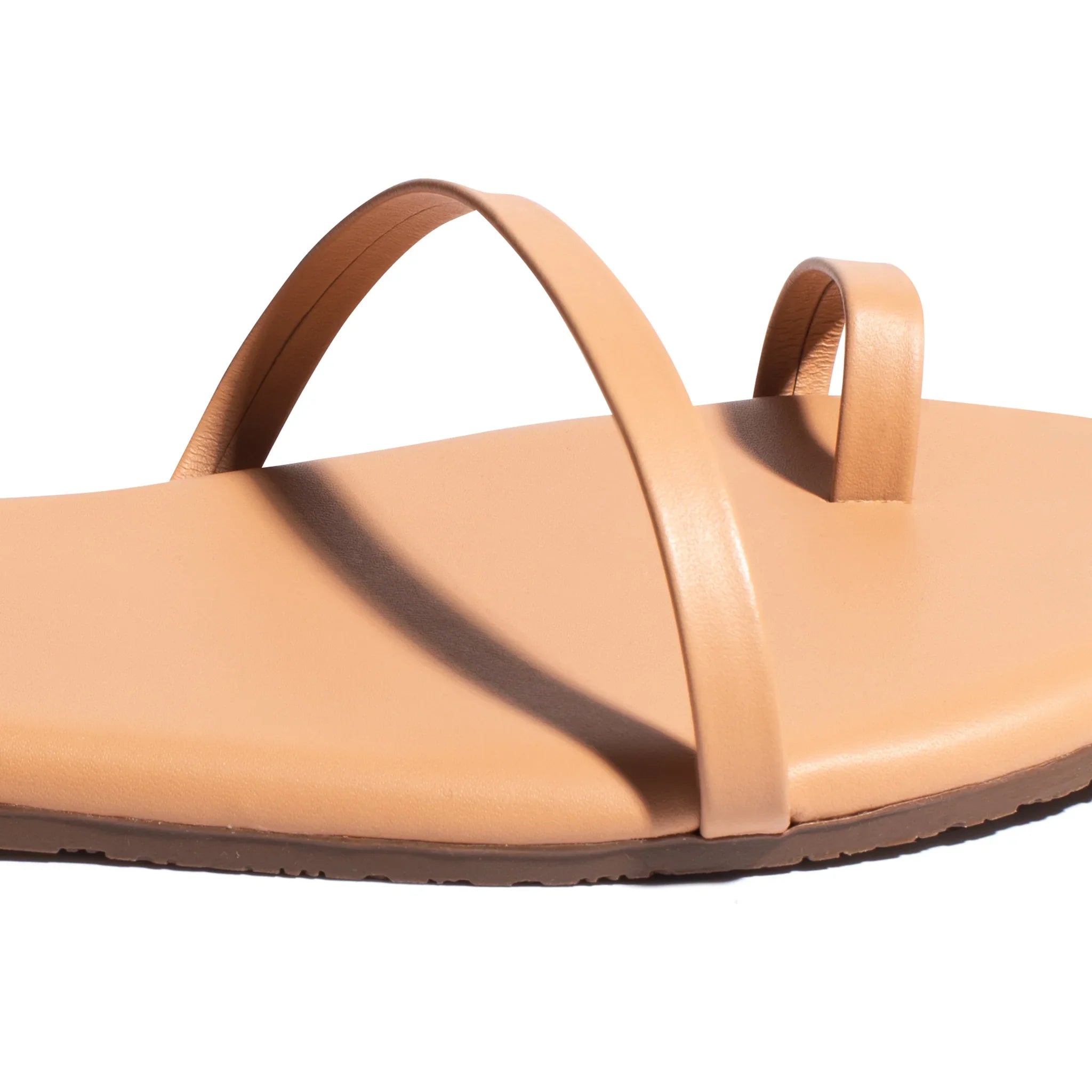 סנדל נשים בצבע ניוד, רצועות עור, אופנה קיץ מבית CHOZEN