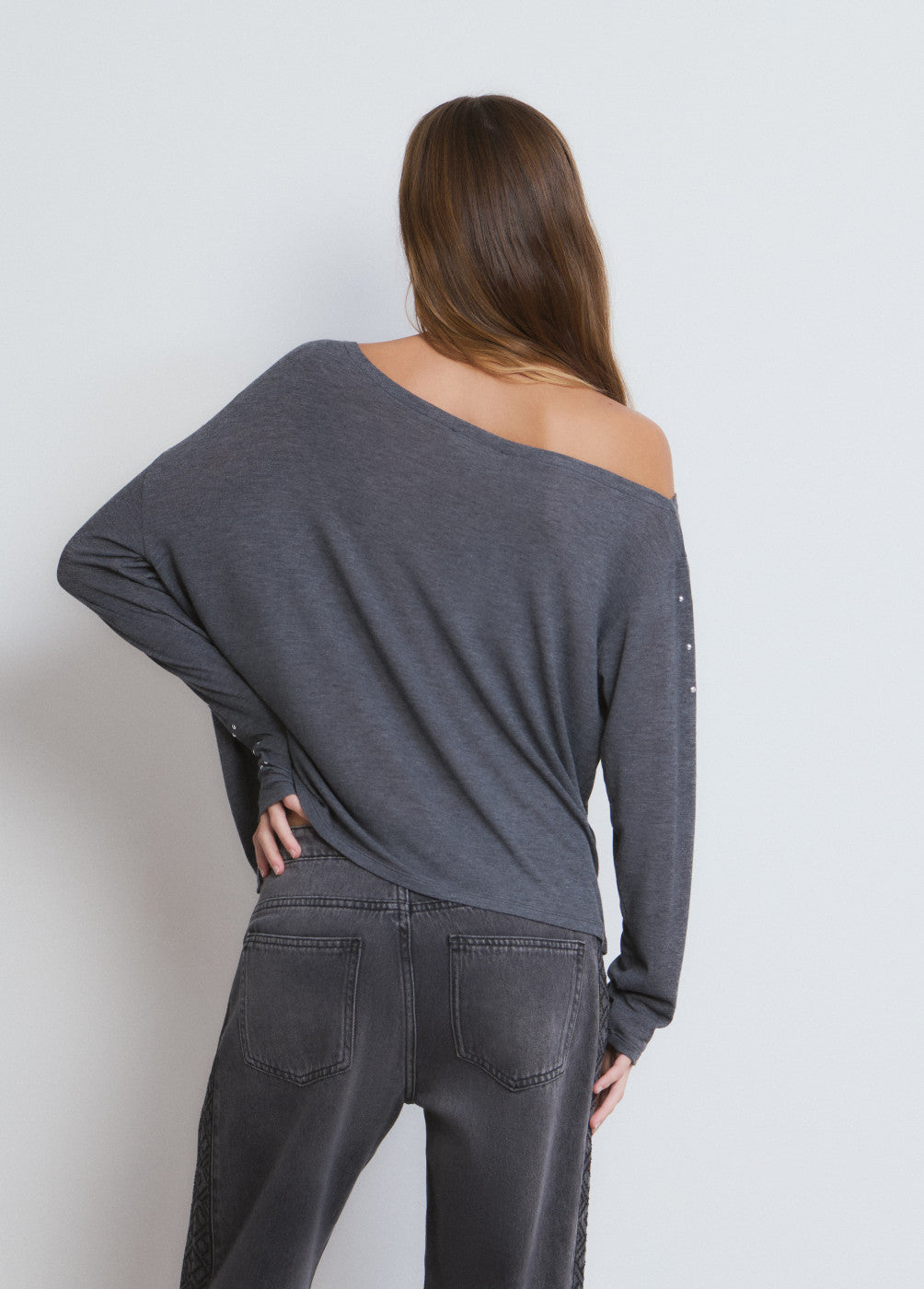 בראוני חולצה ארוכה לנשים