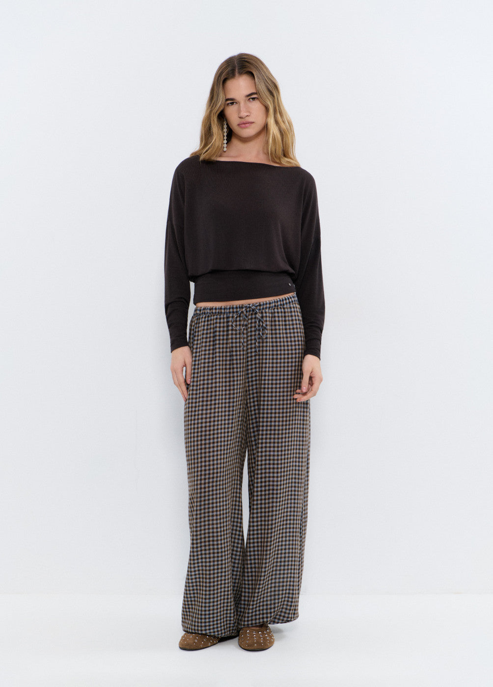 בראוני חולצה ארוכה לנשים