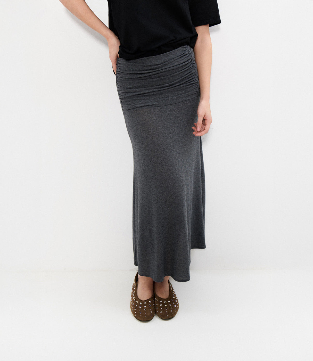 בראוני חצאית מידי לנשים