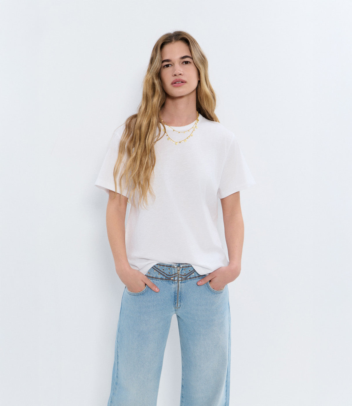 בראוני טישרט לנשים