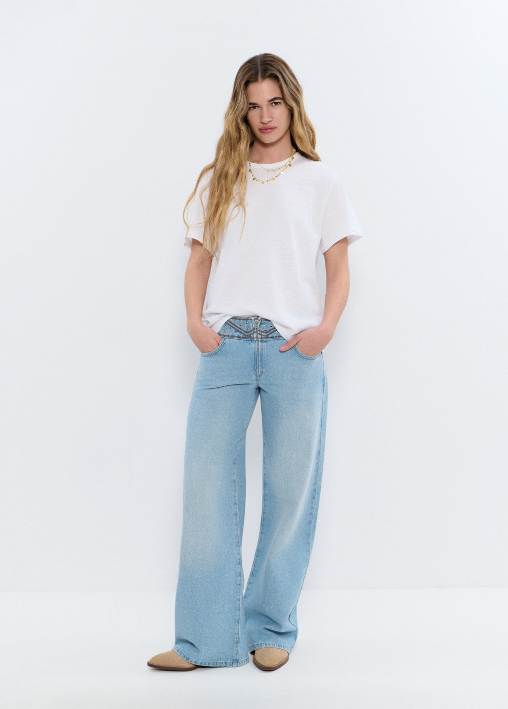 בראוני טישרט לנשים