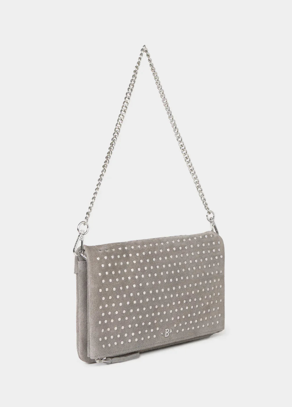 תיק קלאץ' אפור מבד זמש, עם ניטים כסף ושרשרת מתכת, מבית CHOZEN מותגים מובילים