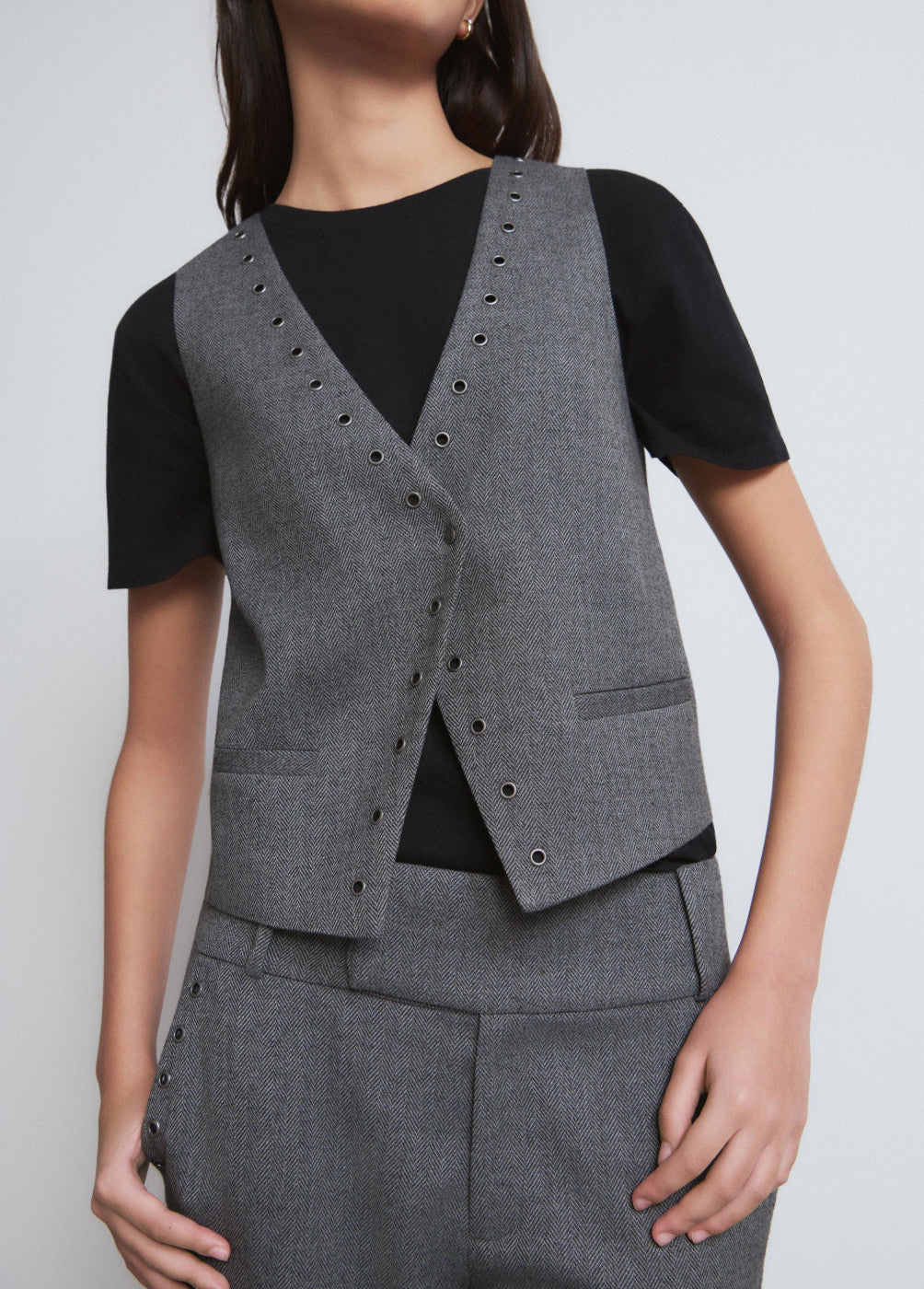 בראוני וסט לנשים