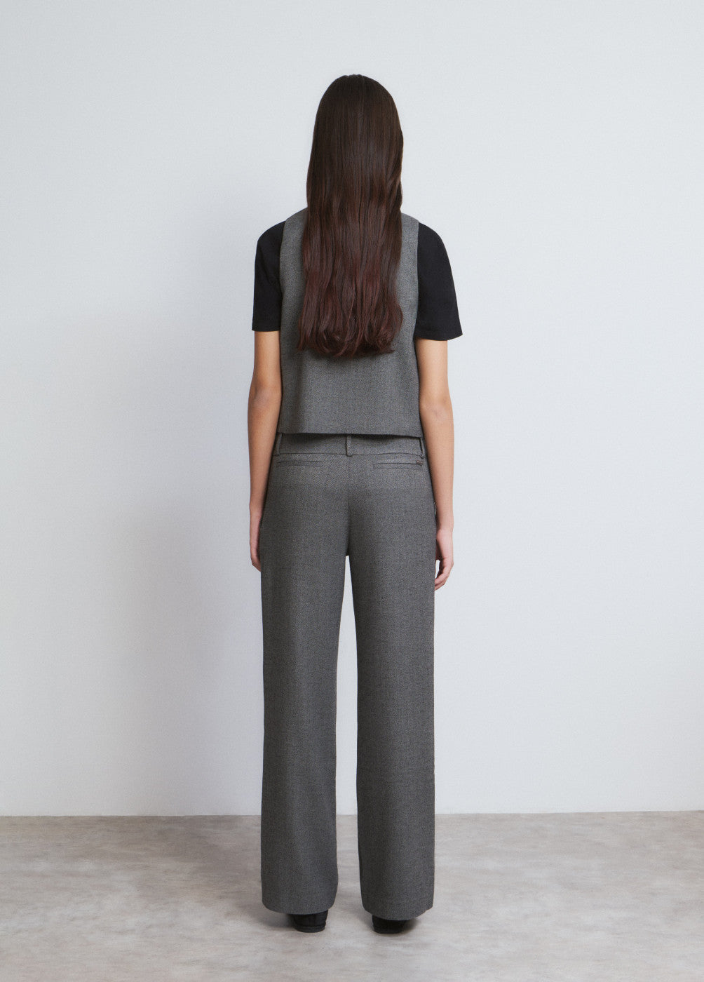 בראוני מכנסיים ארוכים לנשים