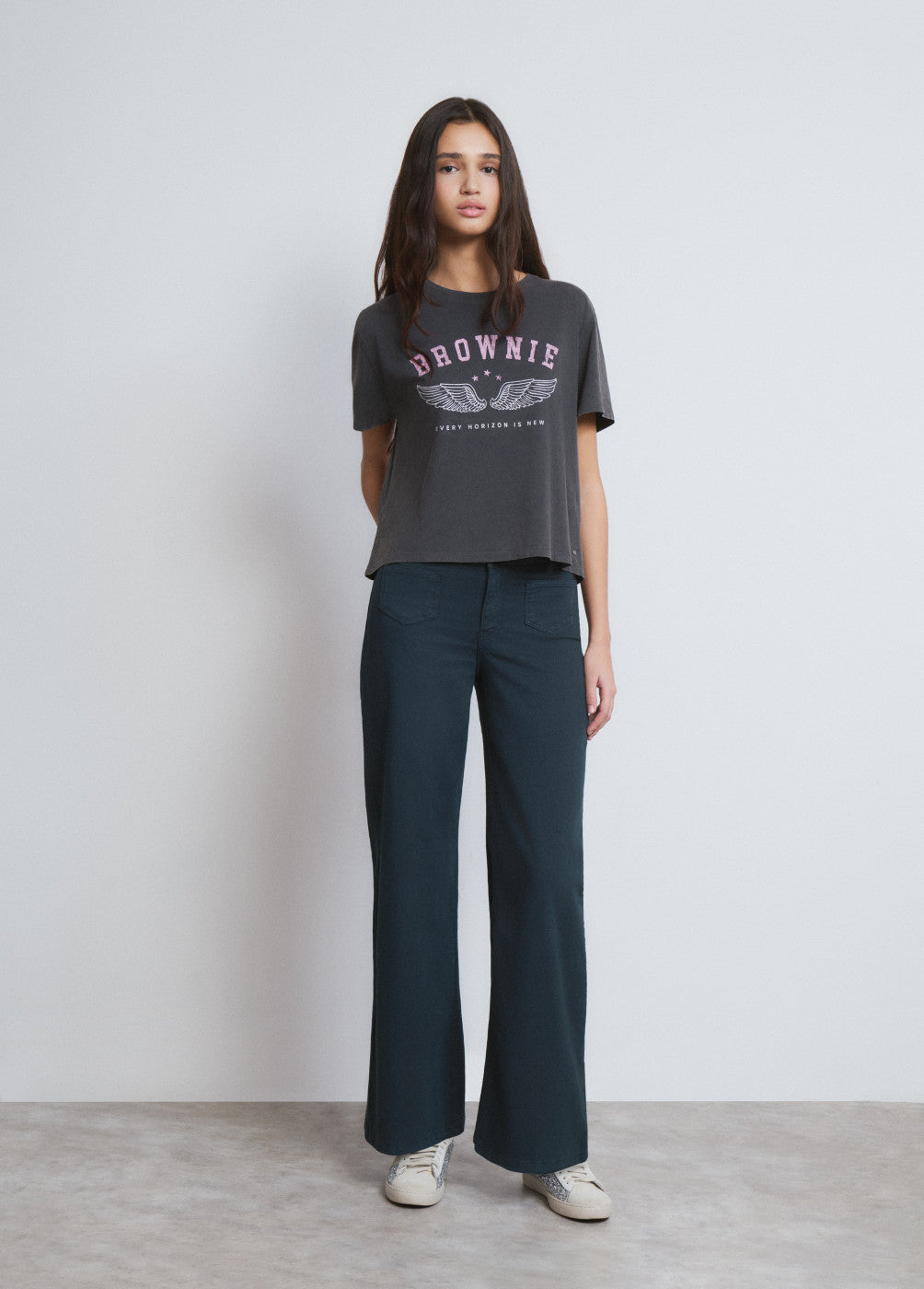 בראוני מכנסיים ארוכים לנשים