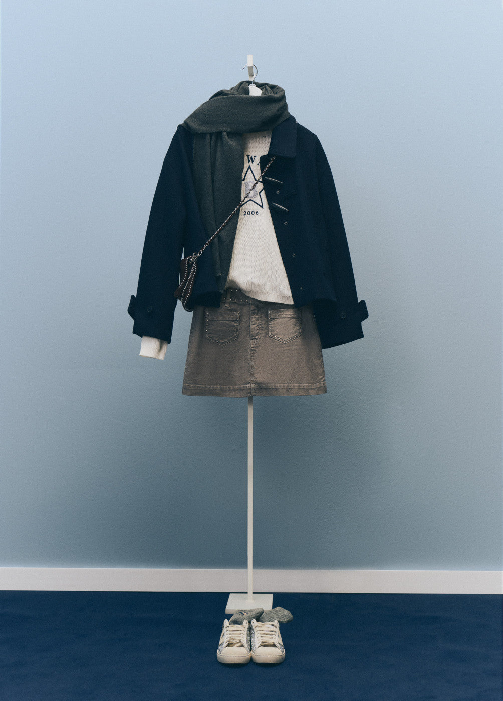 בראוני חצאית מיני לנשים