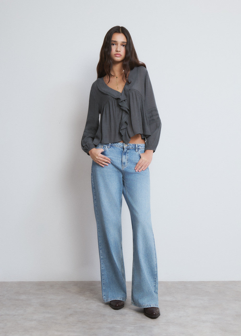 בראוני חולצה ארוכה לנשים