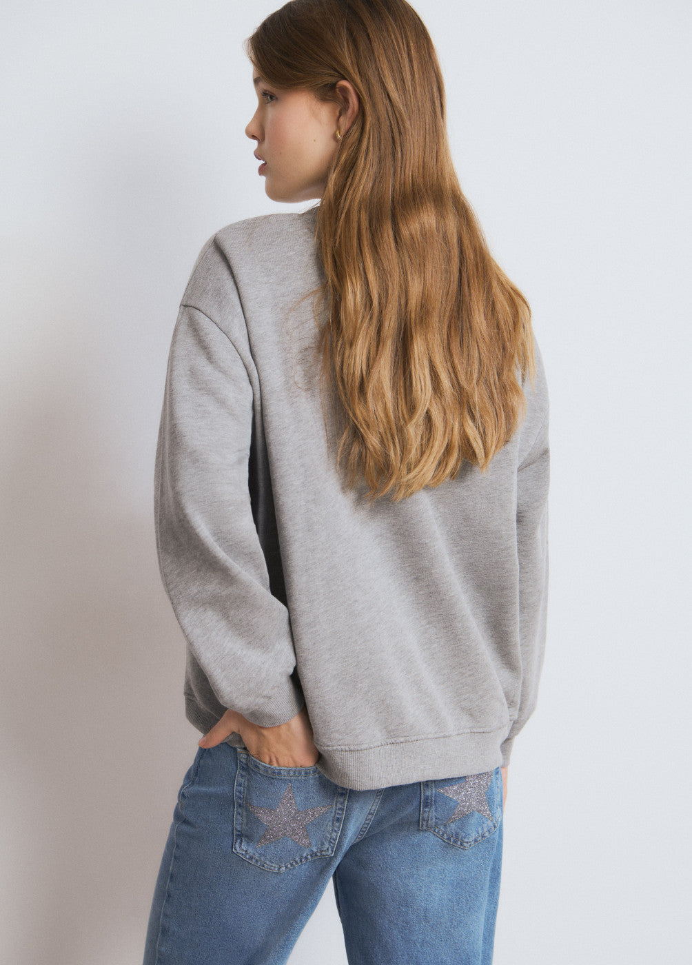 בראוני סווטשירט לנשים