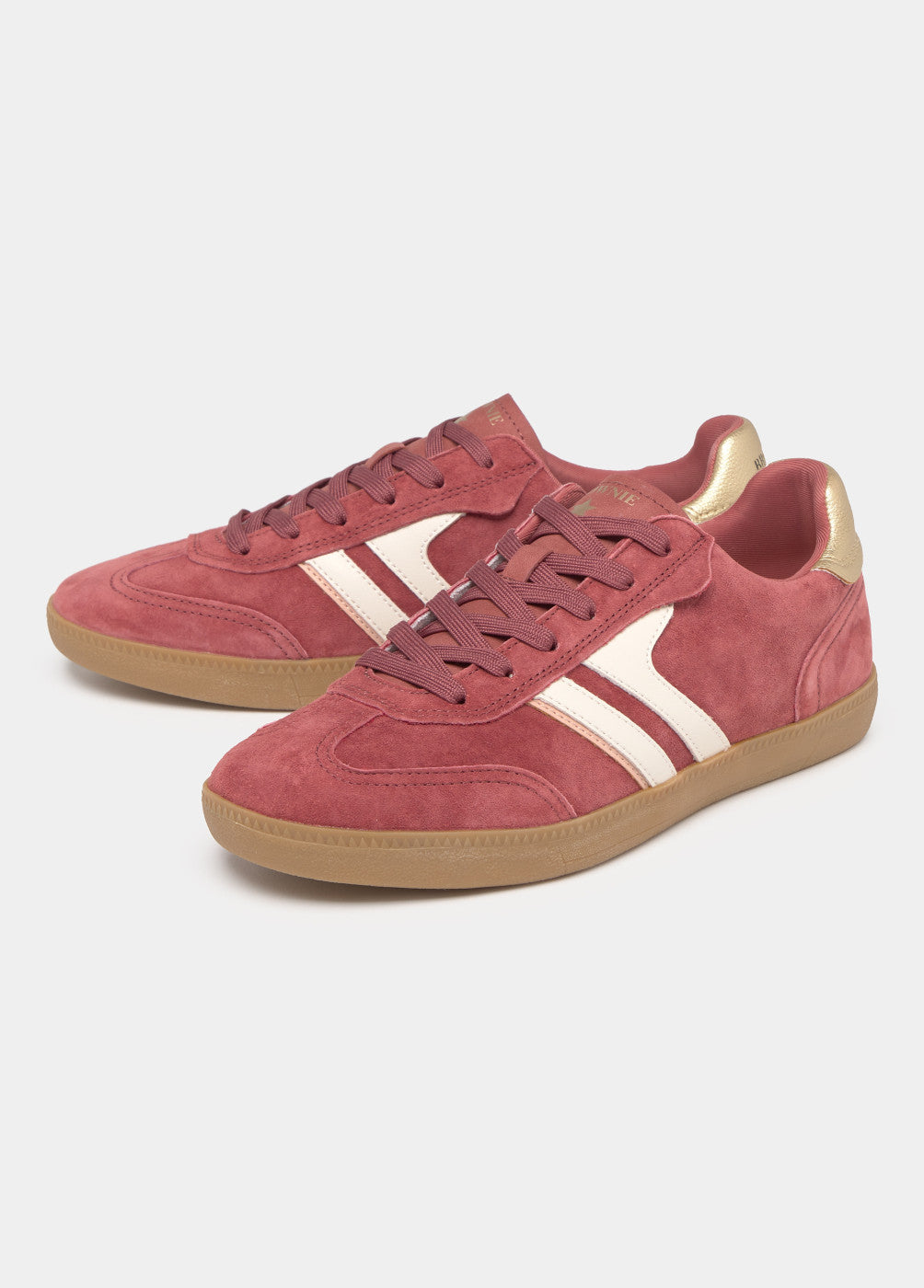 בראוני סניקרס לנשים