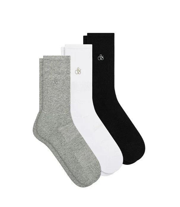 שלישיית גרביים בצבעים אפור, לבן ושחור עם לוגו, CHOZEN, מותגים מובילים לגברים