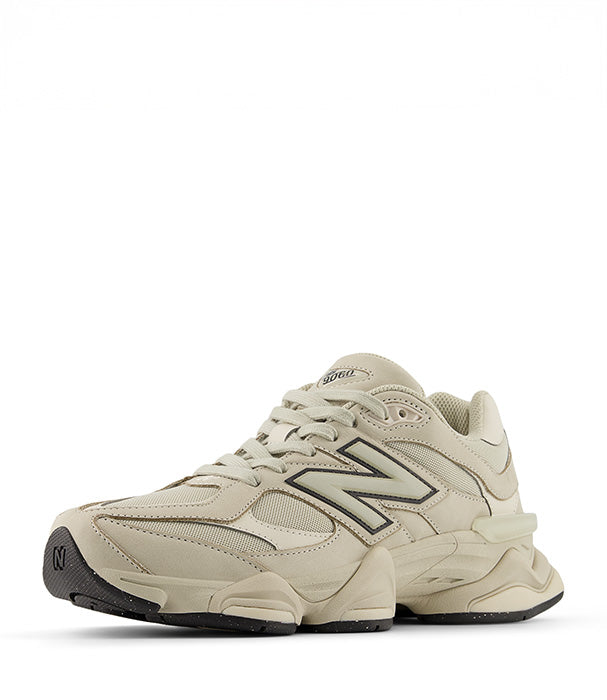 ניו באלאנס סניקרס 9060 לנשים