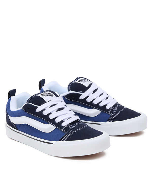 ואנס סניקרס KNU SKOOL יוניסקס