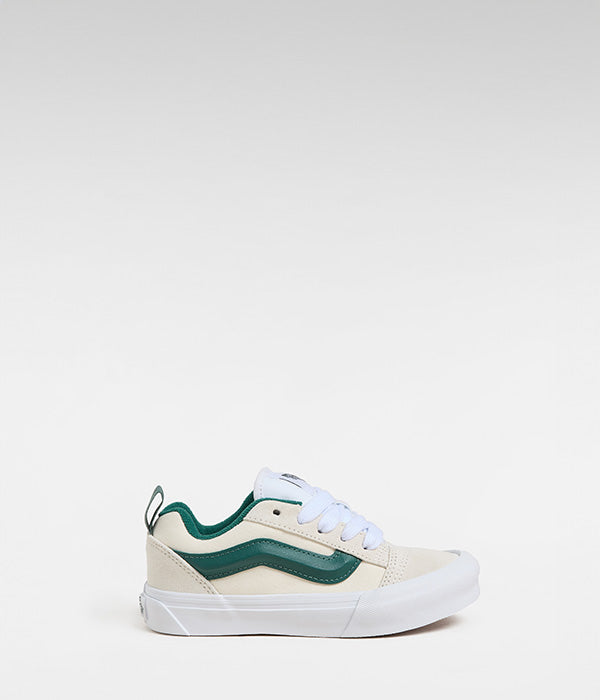 ואנס סניקרס KNU SKOOL לילדים