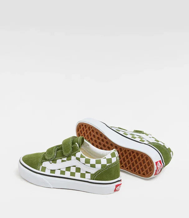 נעלי ואנס ירוקות בדגם משבצות, דגם ילדים, בולטים על רקע לבן, מבית CHOZEN