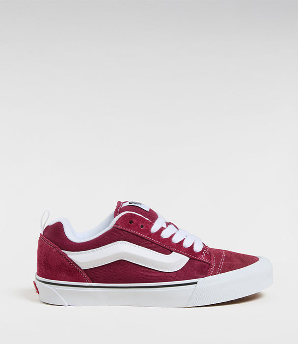 ואנס סניקרס KNU SKOOL יוניסקס