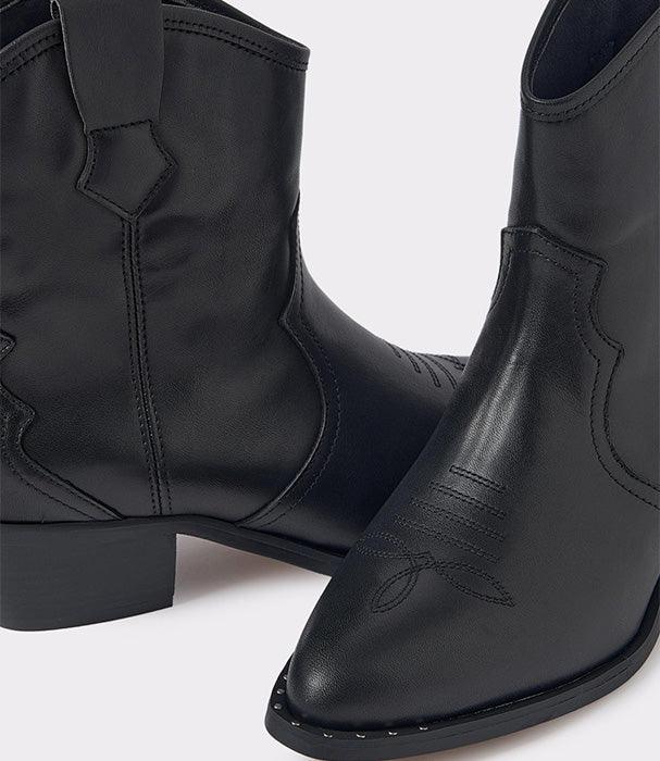 מגפי בוקרים שחורים מעור, עיצוב אופנתי CHOZEN, מבית קבוצת אלפא