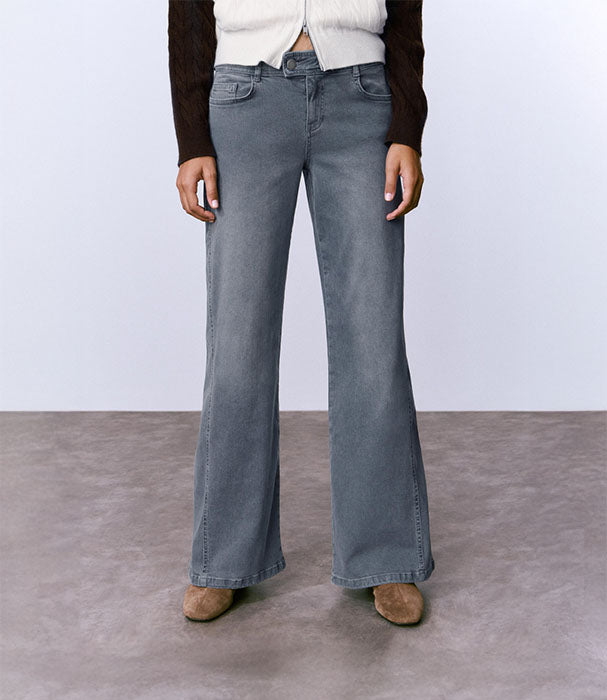 בראוני ג'ינס מתרחב לנשים