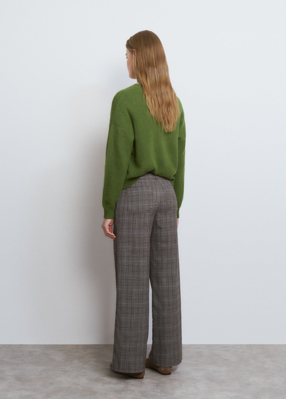 בראוני מכנסיים ארוכים לנשים