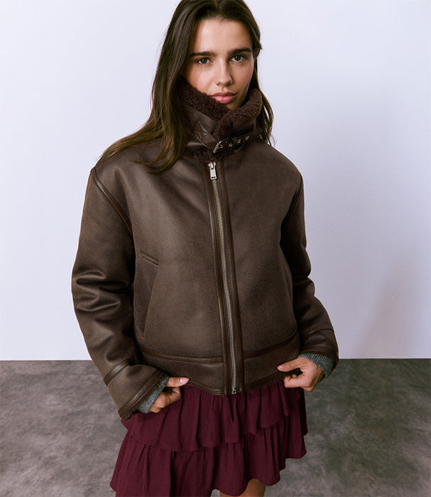 בראוני ג'קט לנשים