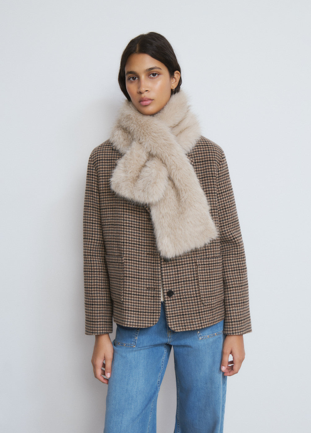 בראוני צעיף פרוותי לנשים