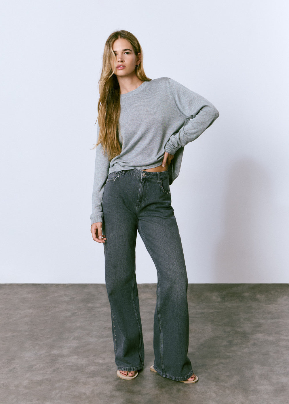 בראוני ג'ינס בגזרה ישרה לנשים