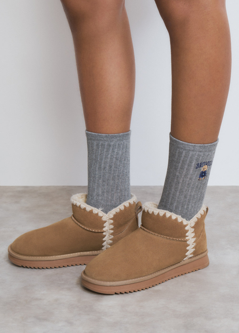 בראוני גרביים לנשים